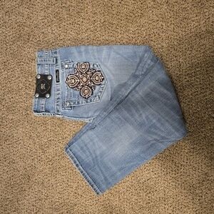 Miss Me Jeans sz. 27.  Waist  32.    CLB